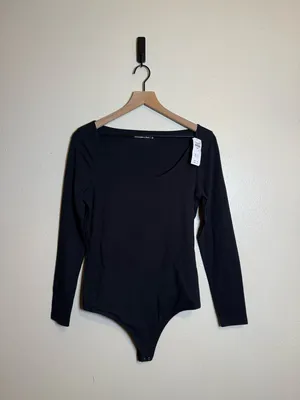 Abercrombie and Fitch Bra-Free Cotton-Blend Seamless Fabric Scoop‎ Neck Bodysuit thumbnail 2