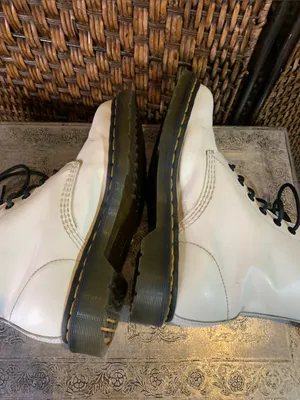 Dr. Martens White Leather Boots Size 6 thumbnail 5