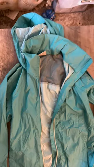 Columbia Raincoat thumbnail 6