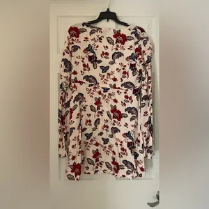 Forever 21 Floral Boho Dress size Medium with bell sleeves thumbnail 4