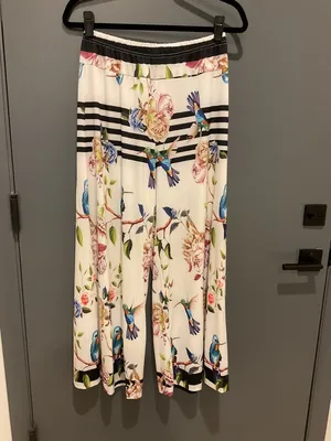 080 Flowy pants with hummingbirds and flowers thumbnail 2