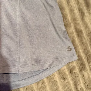 Old Navy Active Powersoft Joggers and Blue Short Sleeve Athletic Top Set M thumbnail 2