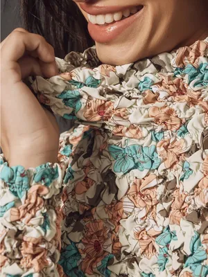 Anthropologie Dolan Left Coast Printed Pebble-Smocked Turtleneck Top size small thumbnail 2