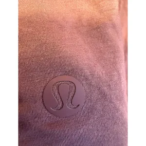 Lululemon Mauve Purple Twisted Open Back Short Sleeve Yoga Top 297 thumbnail 4
