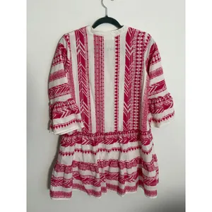 THML Pink & White Geometric Embrodiered Dress size medium thumbnail 3
