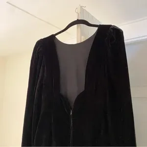 Moda Int’l Vintage 80s Velvet Backless Dress Black Size 4 thumbnail 9