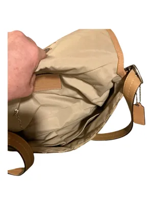 Vintage Coach Hamptons Signature Jacquard Flap Crossbody Bag | Tan Khaki Leather F13066 thumbnail 6