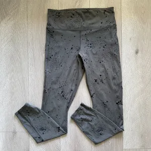 Vuori Stride Legging Women's Small Gray/Black thumbnail 2