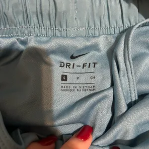 Nike Women's Blue Running Shorts thumbnail 3