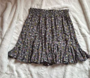 Loft skirt thumbnail 1