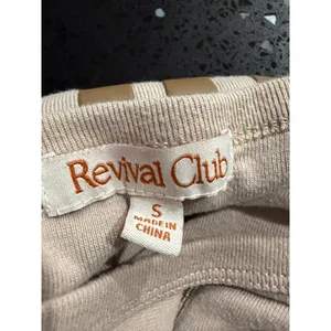 Revival‎ Club Women Tan Trust In The Lord Romans 8:28 Puff Print Baby Tee Small thumbnail 4