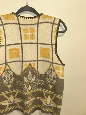 Granola Girl Vest thumbnail 8