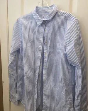 FINAL MARKDOWN Ladies Amazon essentials blouse (M) Size M thumbnail 1