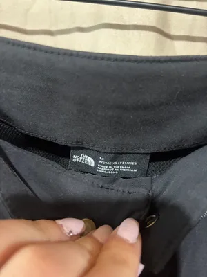 North face shorts thumbnail 3