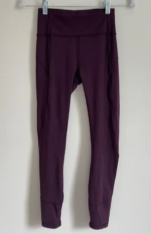 Lululemon In Movement 7/8 Tight Size 4 Leggings Everlux 25” purple high rise thumbnail 3