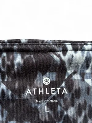 Athleta Chaturanga Legging Black & Gray Snake-Print Size Large Athleisure Sporty thumbnail 5