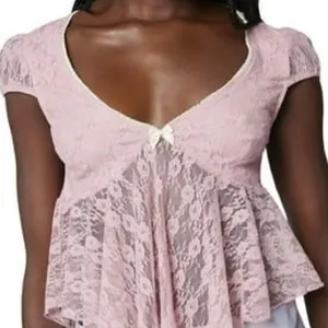 NWOT BABY PINK Lace see through Cap Sleeve Babydoll high low Top size L thumbnail 1