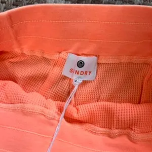 SUNDRY Thermal PKT Shorts Sz 2/ Medium thumbnail 3