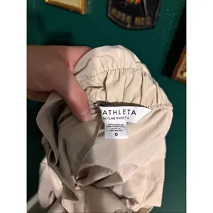 Athleta Athletic Skyline Shorts Cream Sz 0 thumbnail 3
