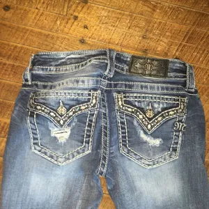 Miss Me fantasy border bling size 25 signature boot cut jeans thumbnail 2