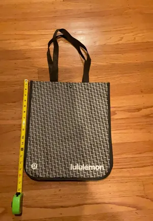 Lululemon retail bag large  thumbnail 1