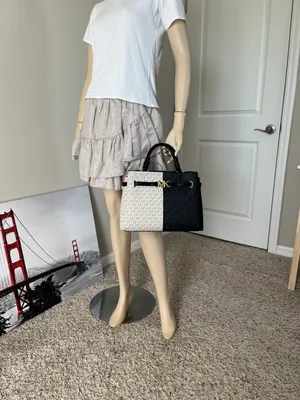 Michael Kors Purse thumbnail 8