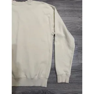 Def Leppard Love Bites Graphic Sweatshirt S Cream Goodie Two Sleeves Oversized thumbnail 16