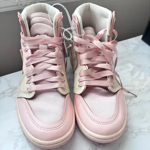 Nike AIR JORDAN 1 HIGH METHOD OF MAKE Pink Oxford Size 8.5 Women’s thumbnail 3