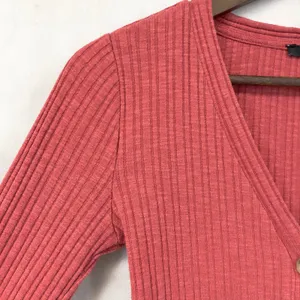 Forever 21 Women Crop Cardigan Size Medium‎ Y2K Coquette Clean Girl Femme Retro thumbnail 3