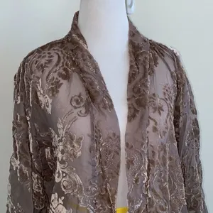 5/$30 🎈 BKE‎ boutique women’s medium velvet cardigan thumbnail 3