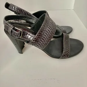 Stuart Weitzman Sz 8.5 Dark Gray‎ Snakeskin Leather Slingback Heels Python Pumps thumbnail 4