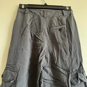 Madewell the petite harlow wide-leg cargo pant size 00P gray viscose thumbnail 7