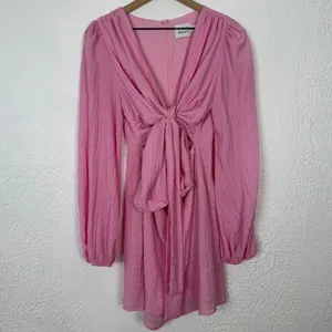 Hello Molly Wondering Heights Mini Dress Long Sleeves Pink Tie Back Size 8 thumbnail 3