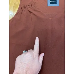 Pleione Cropped Blouse Top Womens XL Brown Sleeveless V-Neck Pleated Hipster B61 thumbnail 4