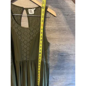 Anthropologie Lilka Dress Olive Green Rayon & Lace Sleeveless Open Back Sz S thumbnail 9