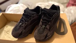 Yeezy Boost 700 V2 thumbnail 1