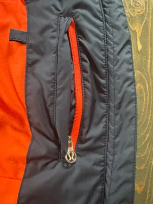 Lululemon Run: Get Up and Glow Reflective Jacket thumbnail 6