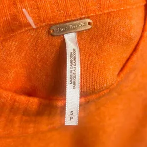 ✨Free People Phoebe Pullover Orange Sz Small Sweater✨ thumbnail 8