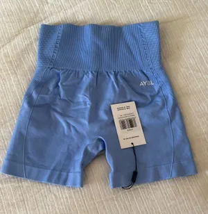 AYBL Seamless Shorts  thumbnail 1