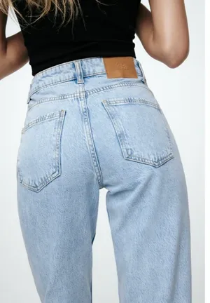 Mom Fit Jeans High Waist thumbnail 3