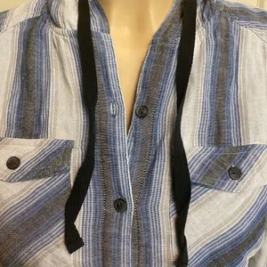 Boston Traders shirtie shirt/hoodie size Small C23‎ thumbnail 3