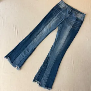 LITZ Premium Denim Two Tone Flare Jeans Blue Panel‎ Raw Hem Size 27 thumbnail 2