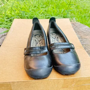 Merrell Plaza Bandeau Black Leather Mary Jane women Shoes size 6 thumbnail 2