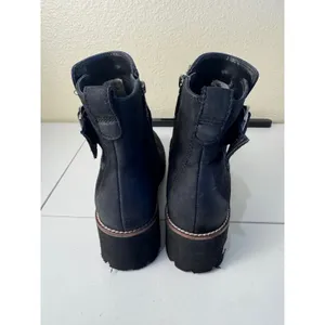 Blondo Waterproof Black Leather Ankle Boots Women 9 Buckle Lug Sole Platform thumbnail 2