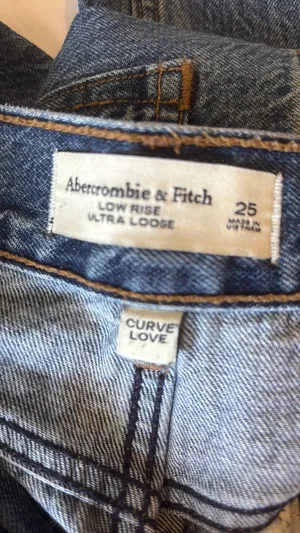 Abercrombie and Fitch blue jeans thumbnail 3