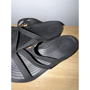 Crocs Swiftwater Women's Size 9 Black Slides Comfort Strappy Flex Beach Water B thumbnail 6