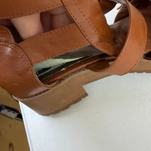 Breckelle's brown gold buckle strappy chunky heel‎ zip ankle boots sandals 8 thumbnail 7