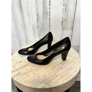 Women’s Calvin Klein Renni Shoes Black Pumps Heels Leather Size 7.5M Round Toe thumbnail 2