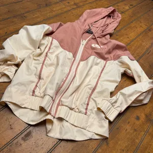 Nike Windrunner Windbreaker Jacket Womens Small‎ Dusty Rose Cream Colorblock Zip thumbnail 1