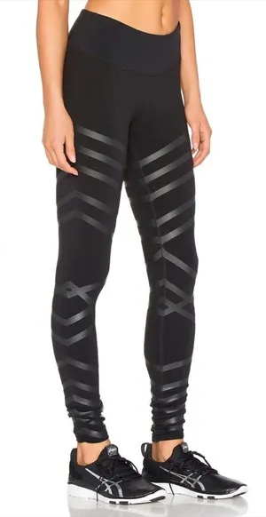 Alo Yoga | Airbrush Lineal Stripe Leggings black‎ size XS thumbnail 1